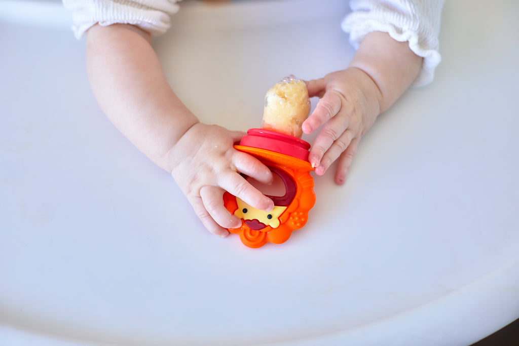 Marcus & Marcus Multi Purpose Silicone Self Feeder N Pop