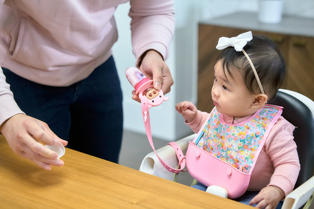 Marcus & Marcus Multi Purpose Silicone Self Feeder N Pop