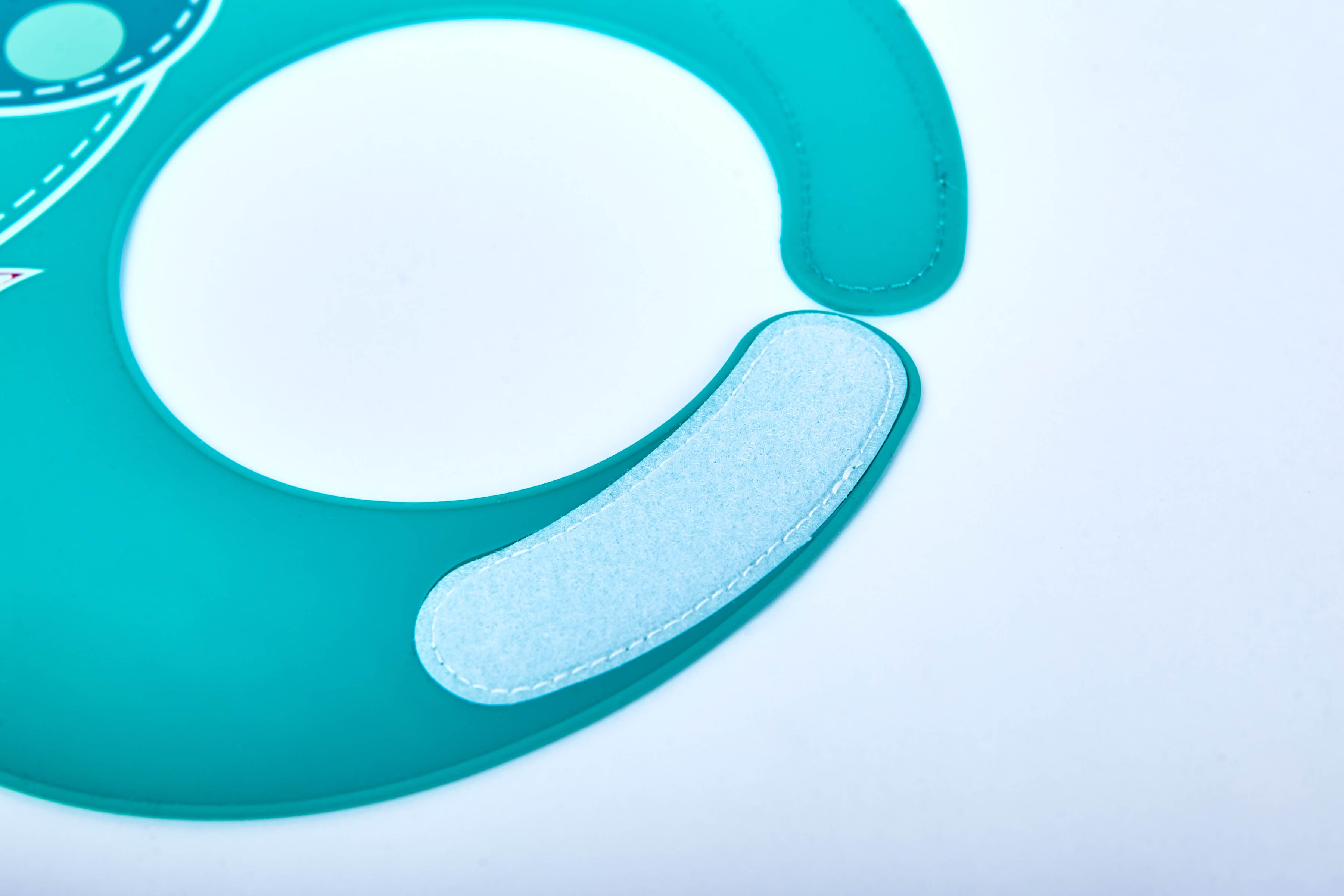 Marcus & Marcus Wide Soft Silicone Bibs