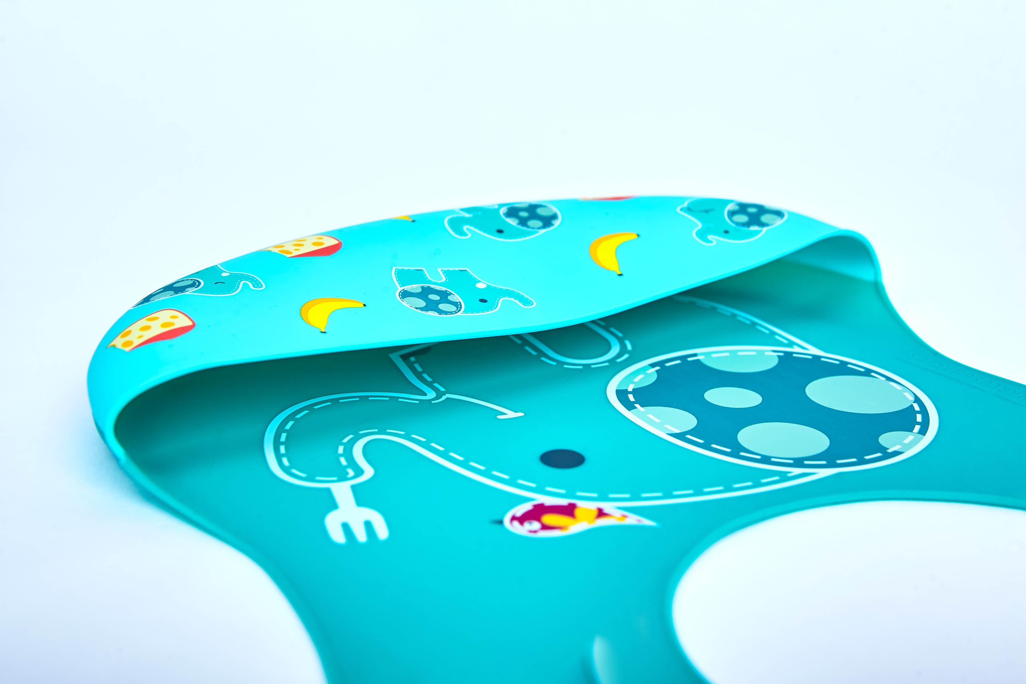 Marcus & Marcus Wide Soft Silicone Bibs